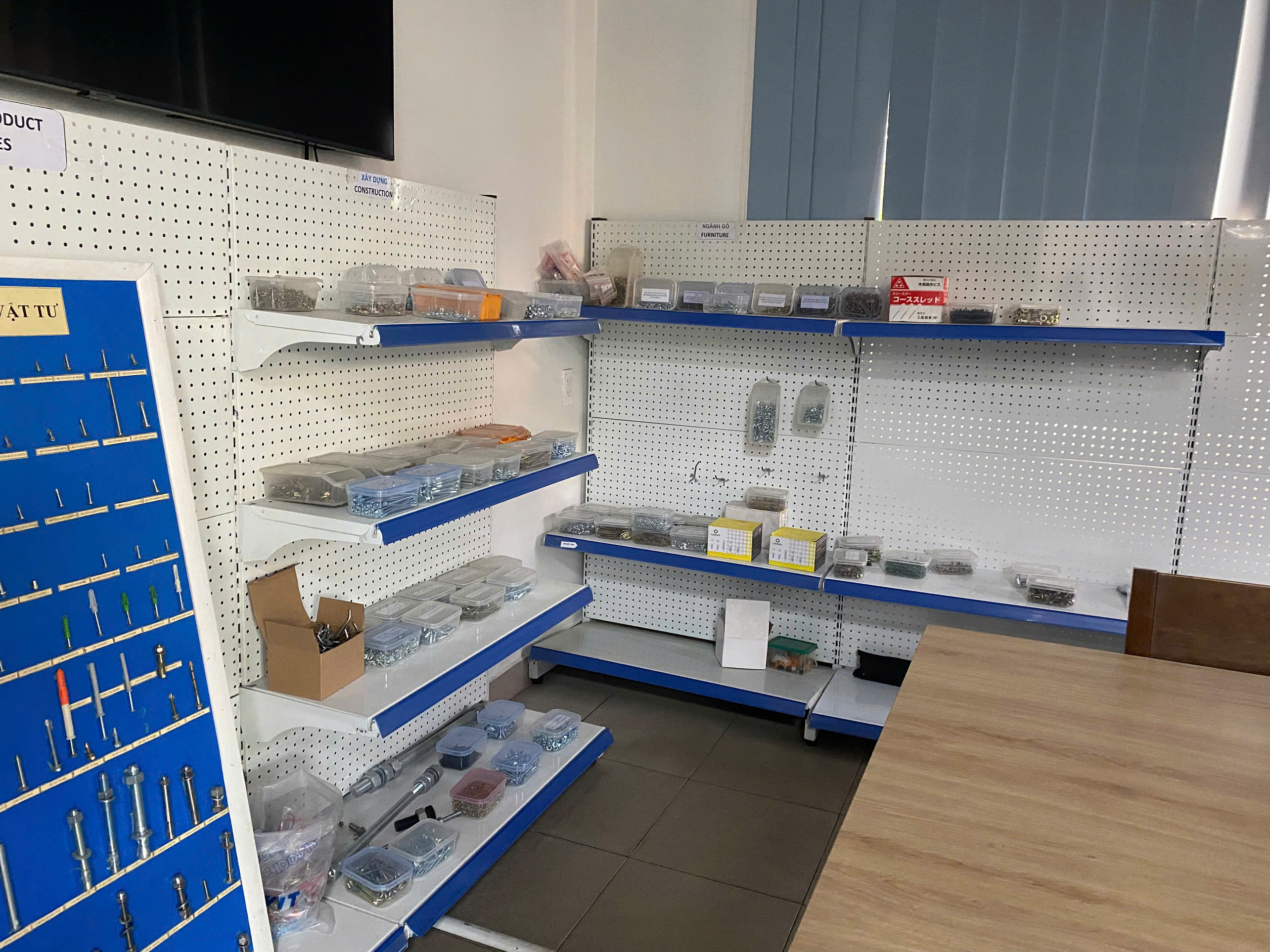 Sample display area 2.jpg